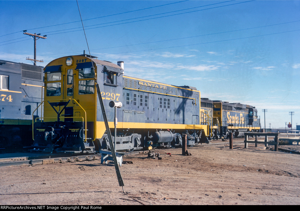 ATSF 2297, BLW DS44-1000 